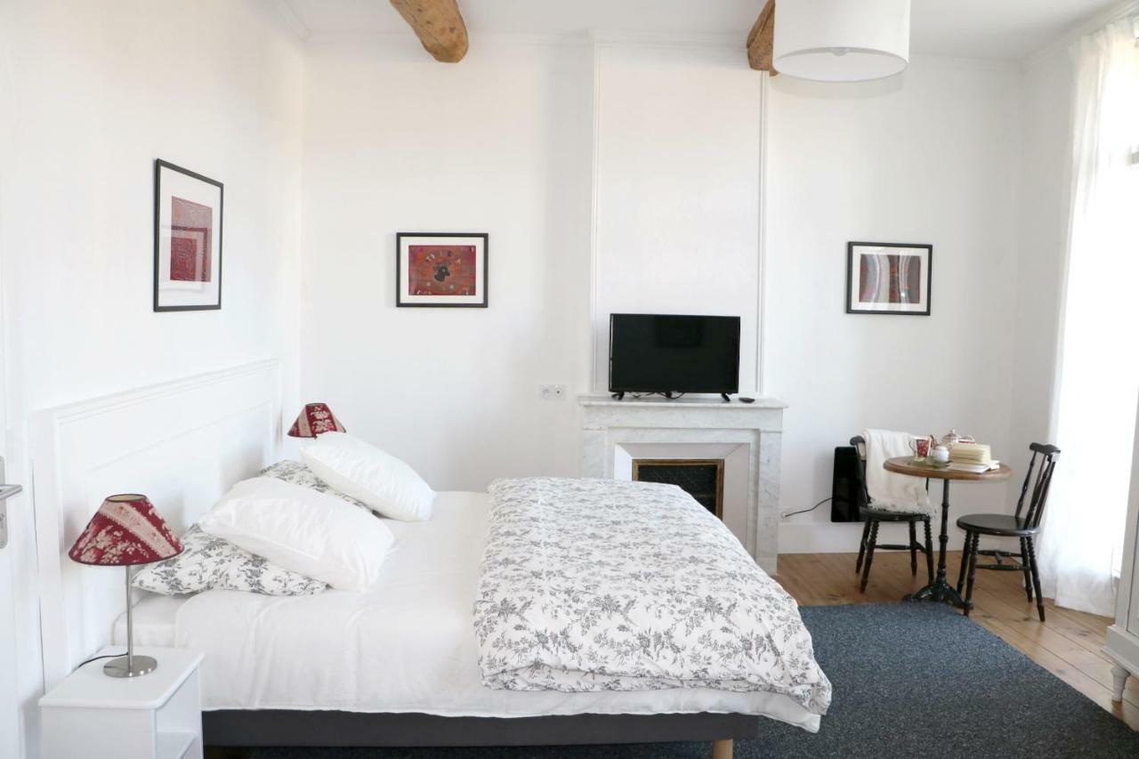 Aumes Sweet Home Chambre D'Hotes Exterior foto